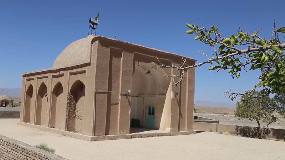 سفری مجازی به روستای کویری ریاب