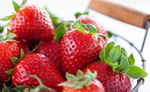 خواص و فواید توت فرنگی بر سلامت