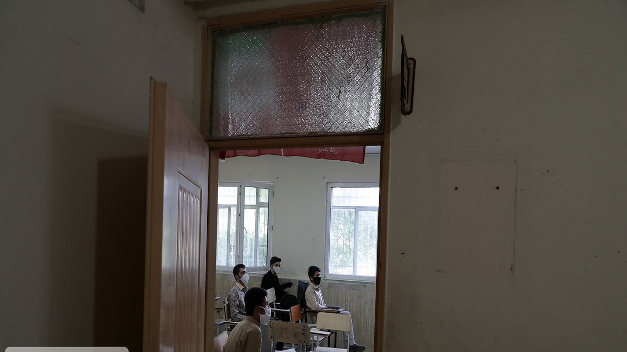 ساخت هشت مرکز آموزش شبانه‌روزی در سیستان و بلوچستان