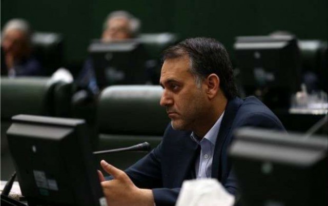 گزارش تحقیق و تفحص از صنعت خودرو خوانده شد