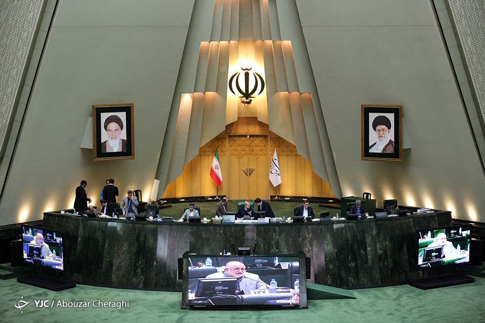 مجازات توهین کنندگان به ادیان الهی، مذاهب اسلامی و قومیت&zwnj;های ایرانی تعیین شد