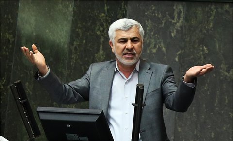 اخلال&zwnj;گر بازار خودرو را می&zwnj;شناسیم/ مشکلات اقتصادی با صحبت و بخشنامه حل نمی&zwnj;شود
