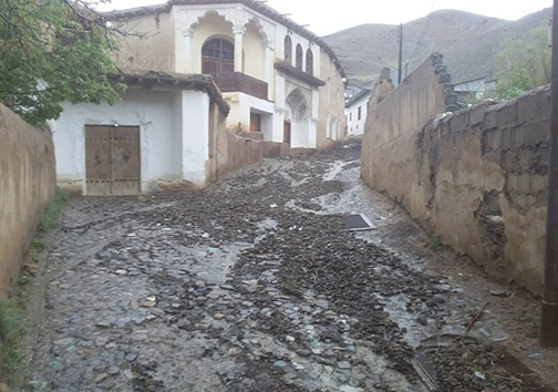 چه کسی نان سفره کارگران سر گذر را می دهد؟/ دلالی سهام عدالت، شیوه جدید سودجویی/  ماجرای جان&zwnj; باختن زندانیان در ارومیه چه بود؟