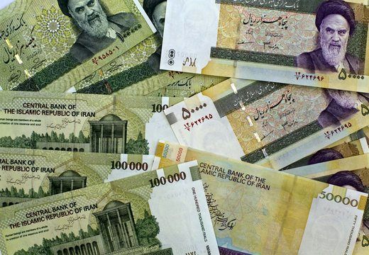 جزئیات پرداخت ۵۰ درصد حقوق ماهیانه کارگر توقیف شده به خانواده‌اش