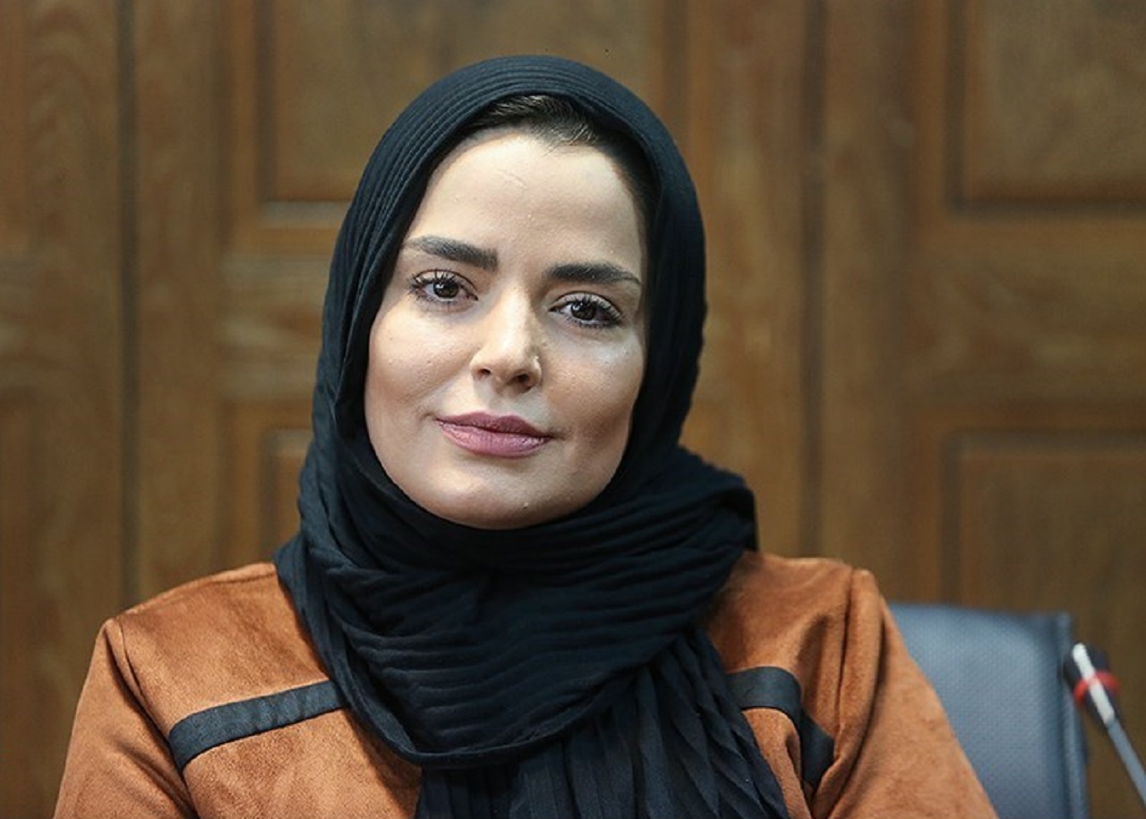 سوال مجری برنامه زنده اشک بازیگر معروف را درآورد + فیلم