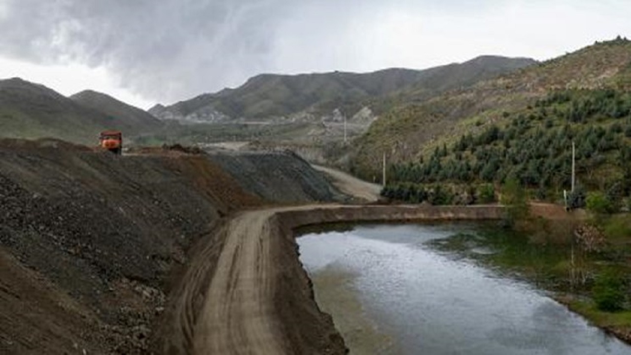 آماده سازی مسیر پنج کیلومتری ارتفاعات سبز جنوبی