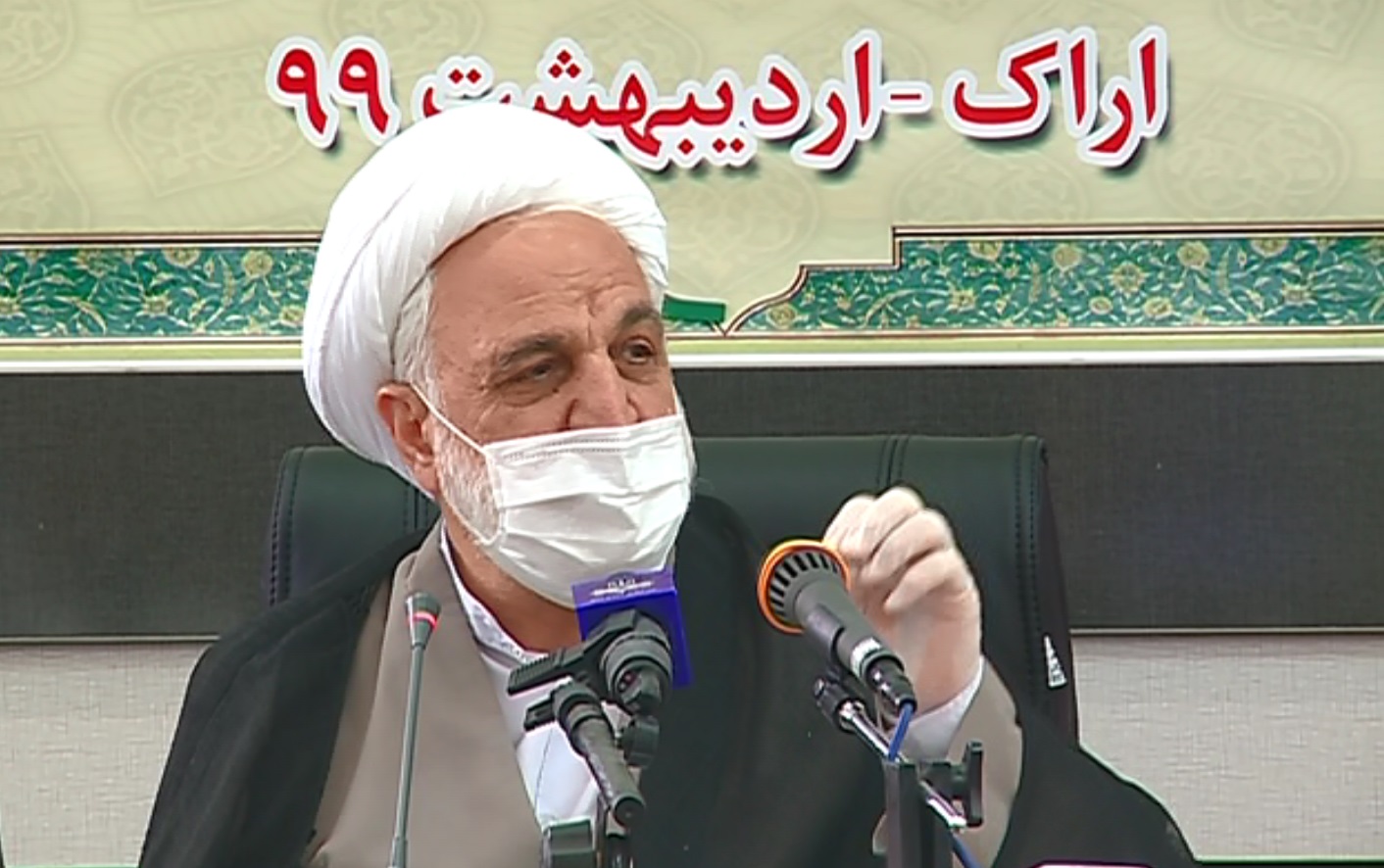 معاون اول قوه قضائیه در سفر به اراک گفت: جمهوری اسلامی ایران در مدیریت کرونا ازکشور&zwnj;های پرمدعا جلو&zwnj;تر است.
