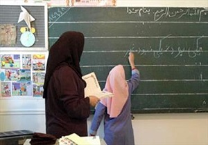 بیش از هزار معلم قمی در هفته معلم تقدیر می‌شوند