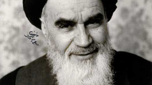 با هر حرکت دست آیت الله خمینی یک هلیکوپتر ساقط می‌شد