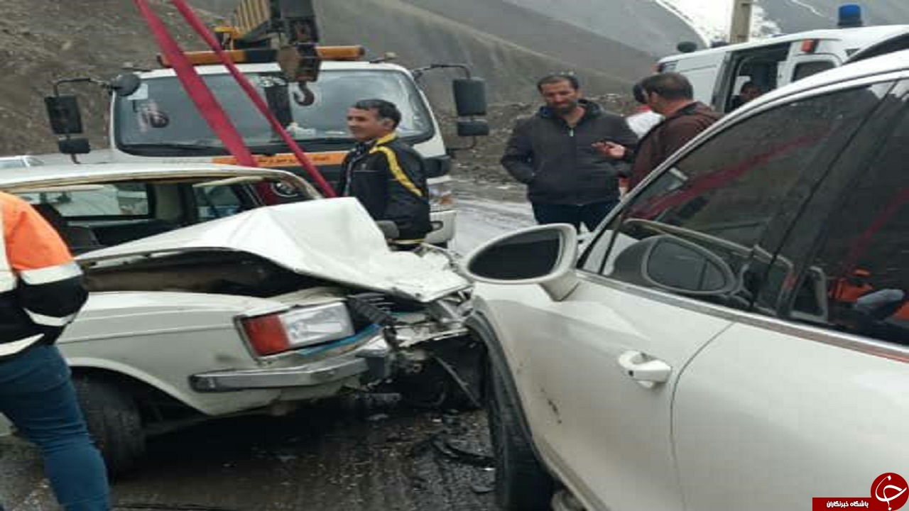 چهار مصدوم درپی تصادف ماشین میلیاردی
