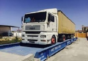 ۷۴۰ مورد تخلف اضافه تناژ وسایل نقلیه باری در لرستان شناسایی شده است