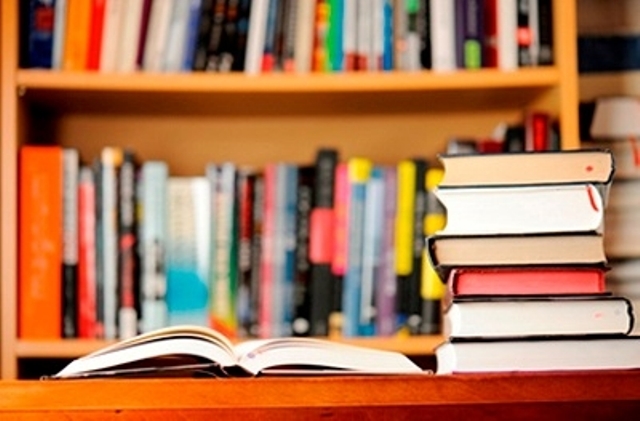 شیوع کرونا بازار کتاب را تحت‌الشعاع قرار داد/ استقبالی از فروش اینترنتی کتاب نشد
