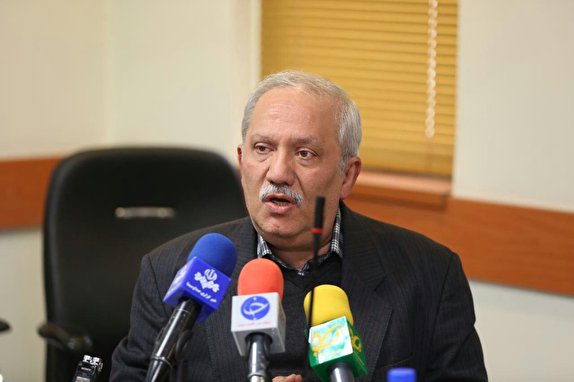 کرونا، ویروسی که کرکره صنعت گردشگری را پایین کشید/جشن گلچینی، شاید وقتی دیگر/ تخریب خانه پدر شعر انقلاب