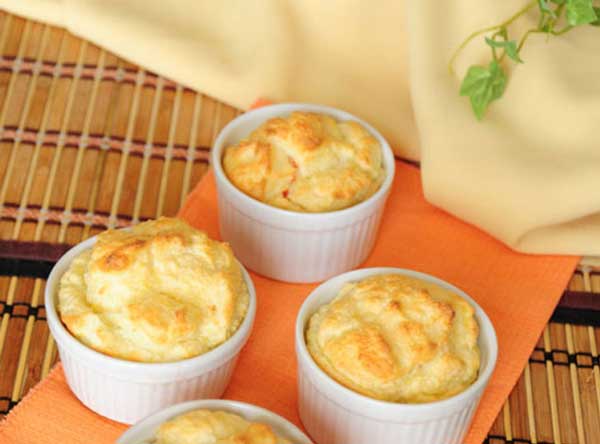 طرز تهیه انواع غذا با پنیر پیتزا
