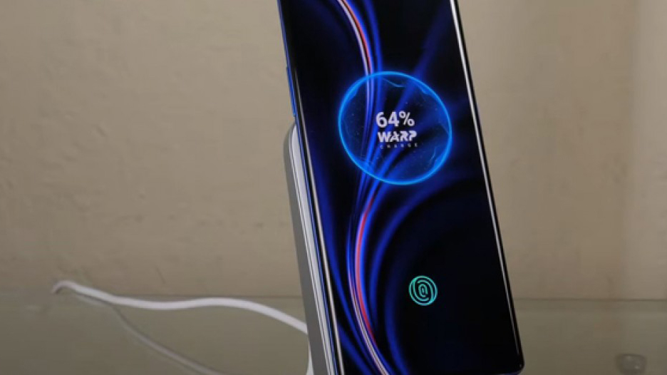 قیمت شارژر  بی‌سیم Warp Charge 30 در هند مشخص شد