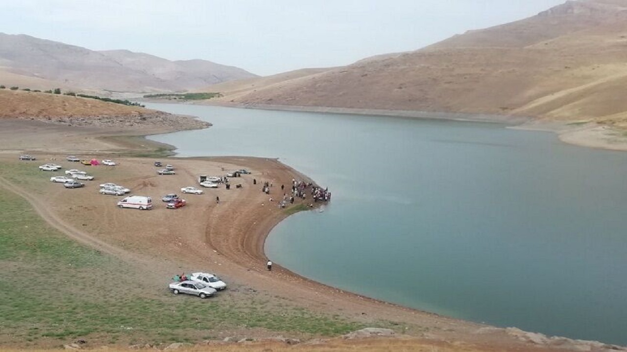 پیدا شدن جسد جوان ۳۲ ساله غرق شده در زاینده&zwnj;رود