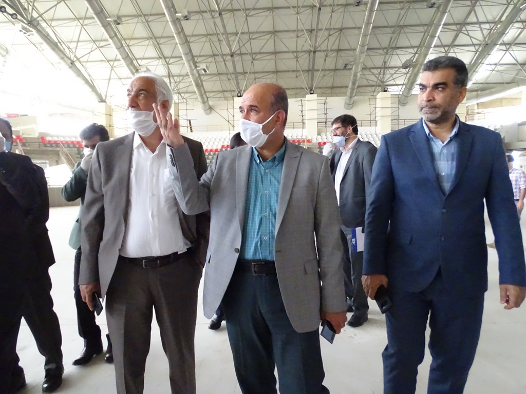 موظف به تامین اعتبار ورزشگاه ۶ هزار نفری شیراز هستیم