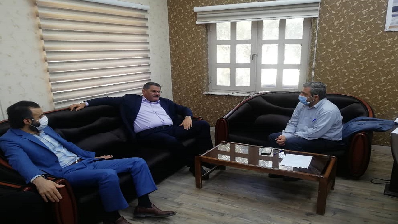 بخشش ۴۰۰ میلیون تومانی مالک مجتمع تجاری جزیره‌ی آبادان
