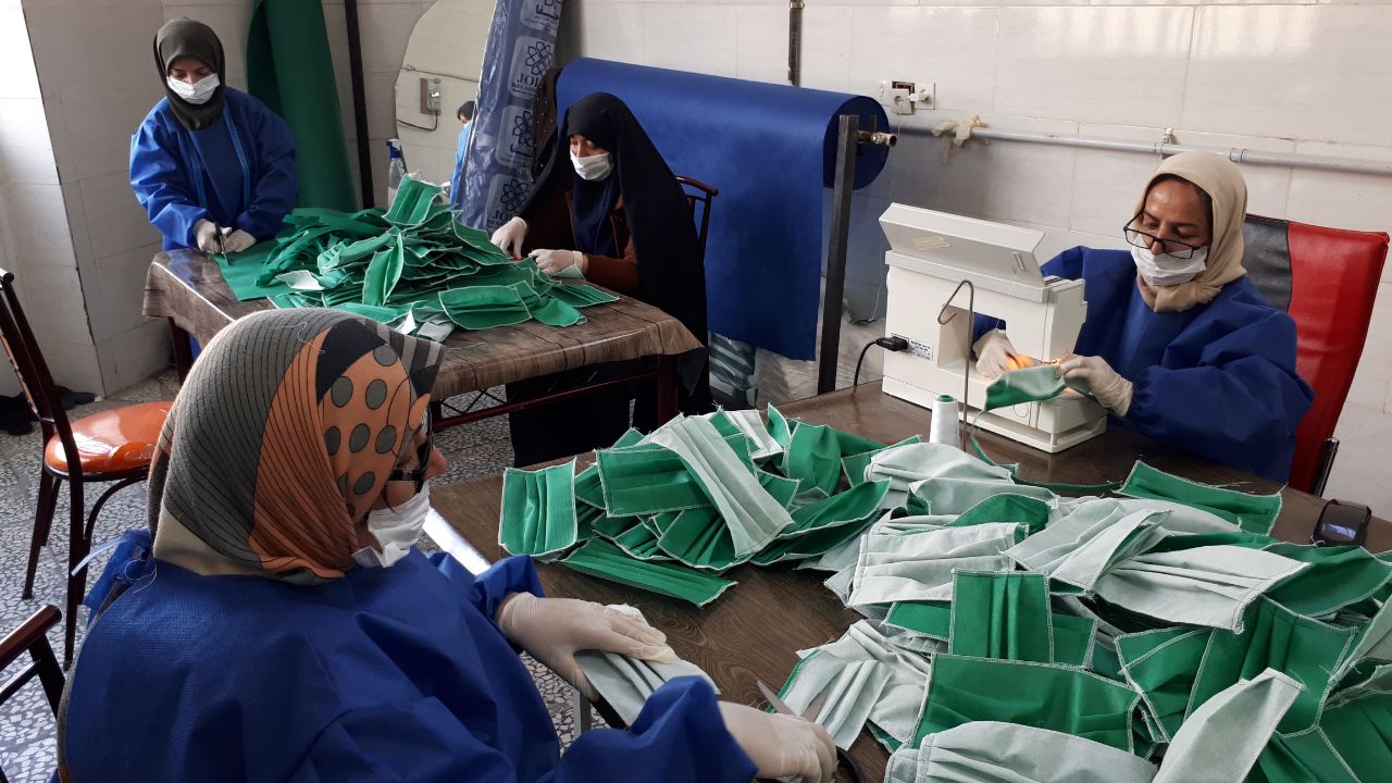توزیع ۴ هزار ماسک رایگان در سپیدان