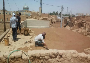 آغاز عملیات اضطراری مرمت بناهای تاریخی در بافق