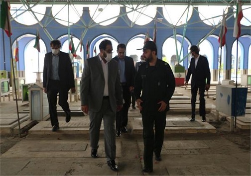 تجدید میثاق با شهدای کارگر و عطرافشانی گلزار شهدا