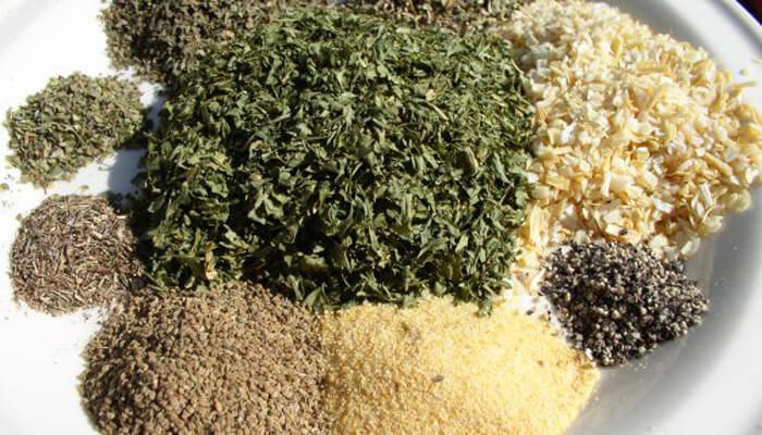طرز تهیه ادویه ایتالیایی معطر و عالی
