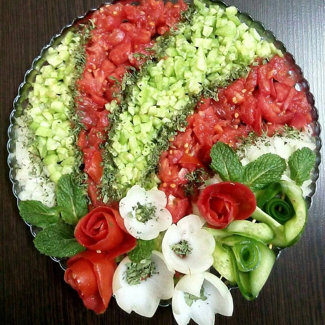 ۵۴ مدل تزیین سالاد شیرازی مجلسی + تصاویر