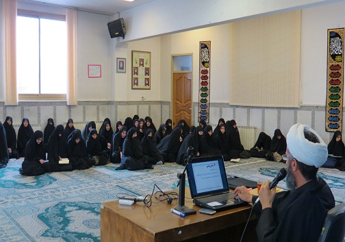 پذیرش ۲۲۰طلبه خواهر در سال تحصیلی جدید