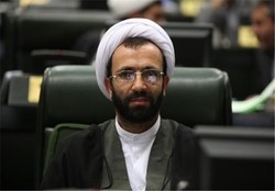 قوه قضاییه اسامی دریافت کنندگان ارز دولتی را منتشر کند/منطق اختصاص ارز دولتی مشخص شود