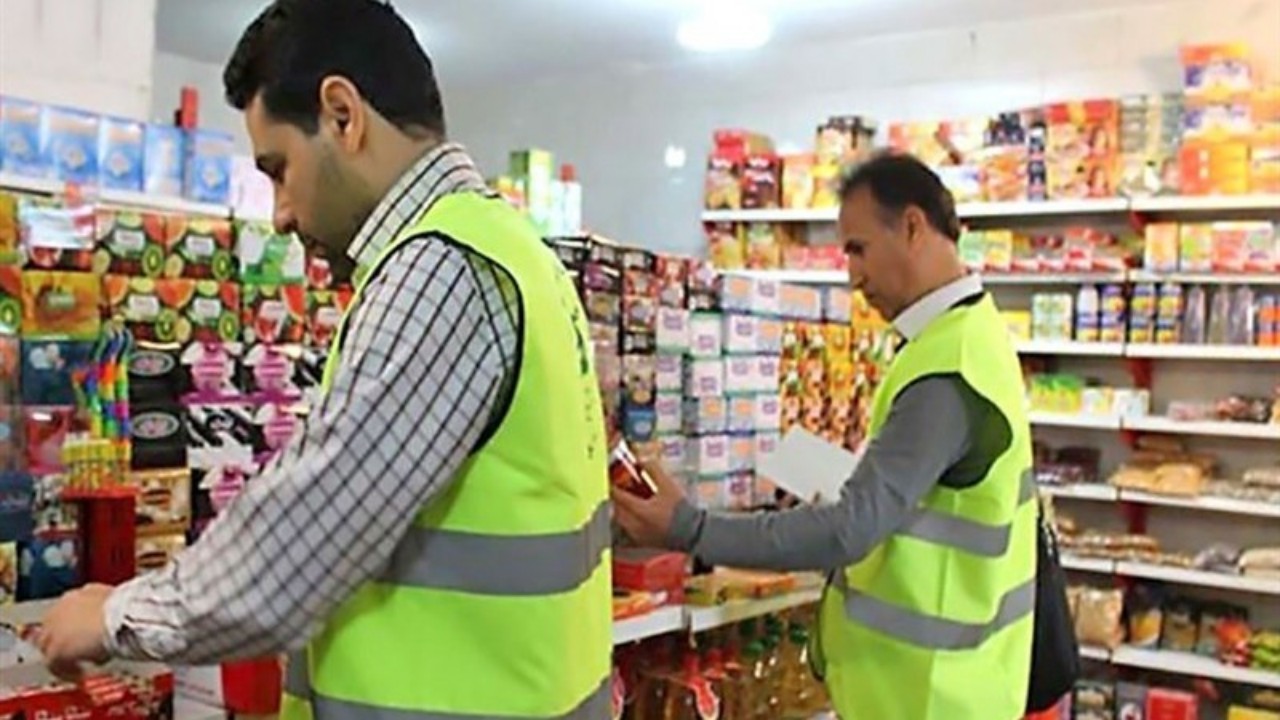 بازرسی  از مراکز عرضه مواد غذایی شهر سرابله
