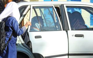 آیا خانواده ها باید در روزهای تعطیلی مدارس هزینه سرویس پرداخت کنند؟