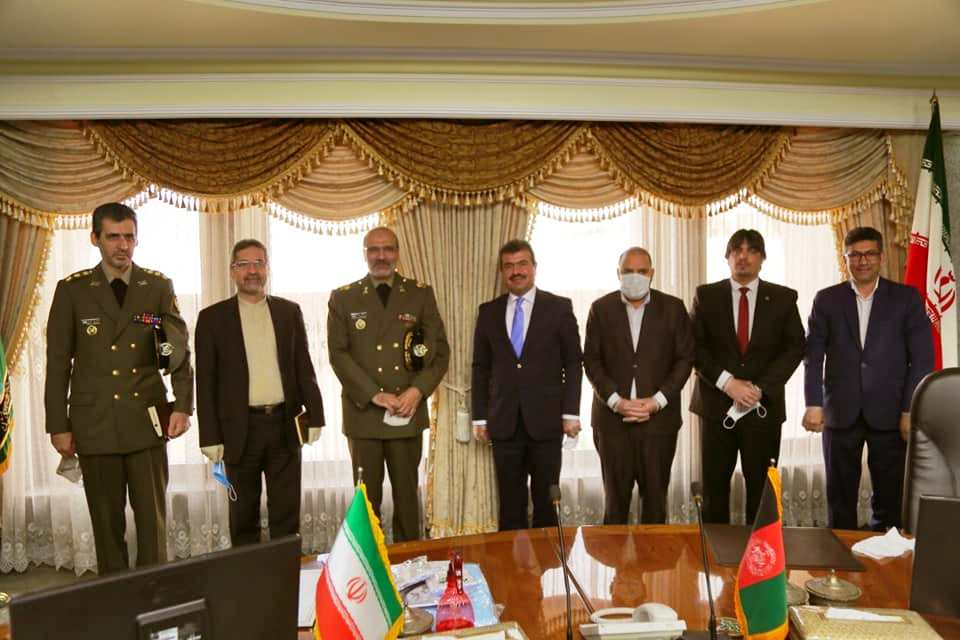 ایران ۲ هزار کیت تشخیص کرونا به افغانستان اهدا کرد