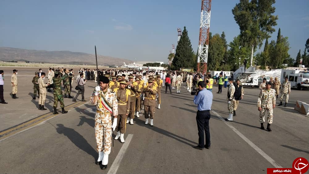 استقبال از پیکر مطهر ۴ شهید در فرودگاه شهید دستغیب شیراز + تصاویر استقبال از پیکر مطهر ۴ شهید در فرودگاه شهید دستغیب شیراز + تصاویر