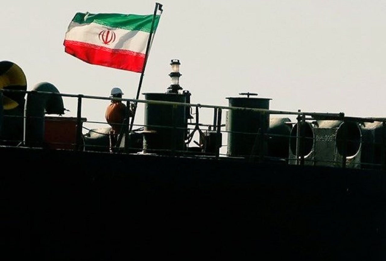 واکنش کاربران به #پرچم_افراشته نفتکش‌های ایرانی در مسیر ونزوئلا