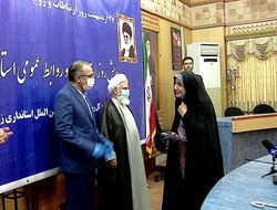 تقدیر از مستند خبری وقتی قرار به انتخاب باشد