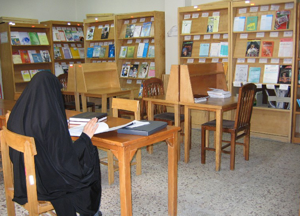 ارتقای طرح کتابخوانی افراد جامعه به همت دانشگاه تهران