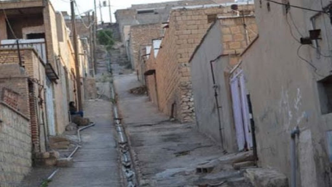 بازآفرینی ۱۴ محله شھری در شرق استان سمنان