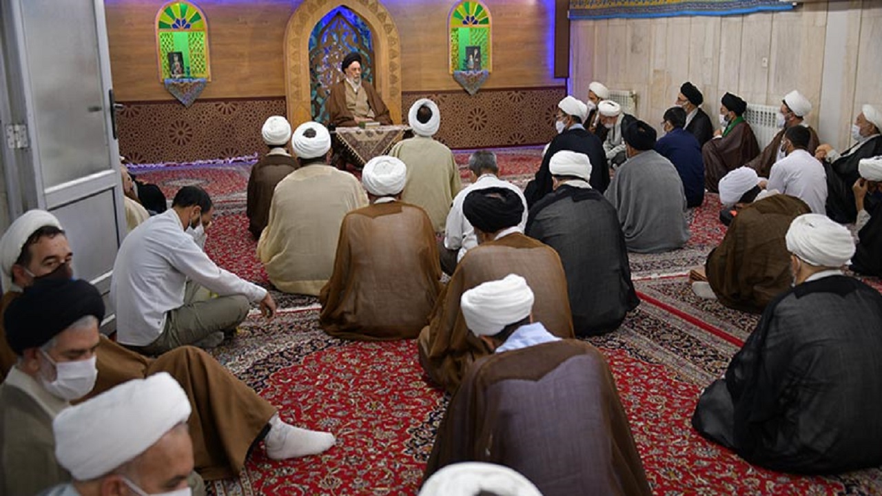 اسلام دینی منطقی و سلامت محور است و تعصب در آن معنایی ندارد