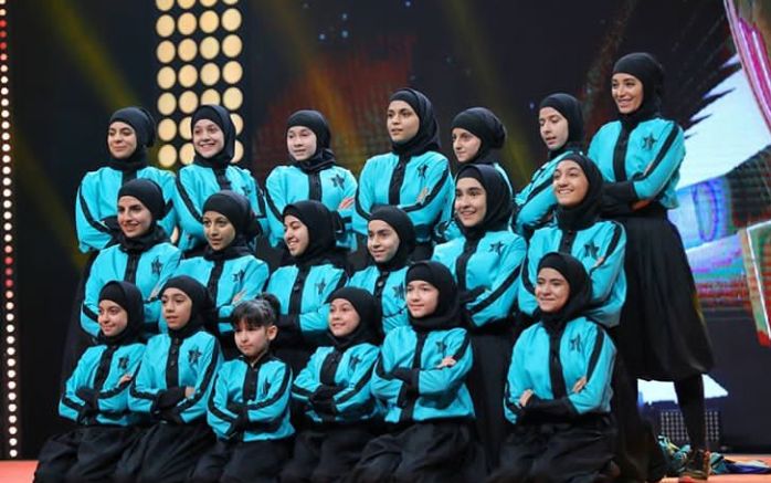 صعود یک ضرب گروه ستاره هشتم به نیمه نهایی عصرجدید +فیلم