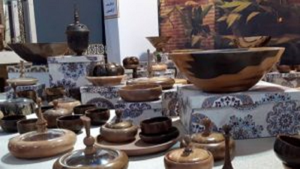 بسته‌بندی مناسب آثار، شرط حضور صنعتگران قزوین در نمایشگاه‌ها