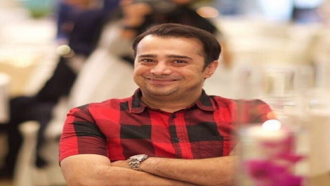 سپند امیرسلیمانی: ترک سیگار آسان‌ترین کار دنیاست