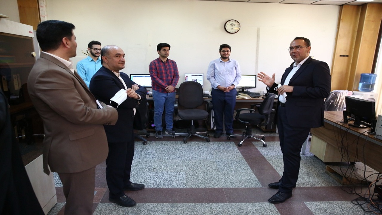 بازدید مدیرکل صدا و سیمای استان البرز از باشگاه خبرنگاران جوان