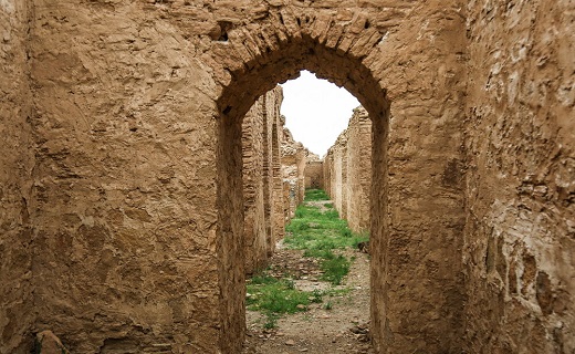 حال کاروانسرای تاریخی محمدآباد قم خوب نیست+تصاویر