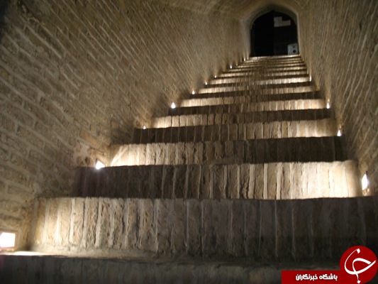 آب انبار شریعت و موزه آب گناباد