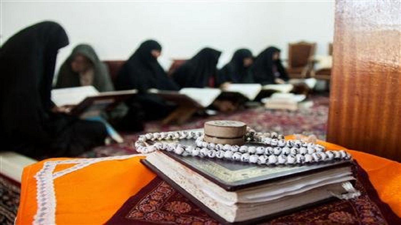 ۷۴۰ جلسه خانگی قرآن به همت مراکز قرآنی بوشهر برگزار شد
