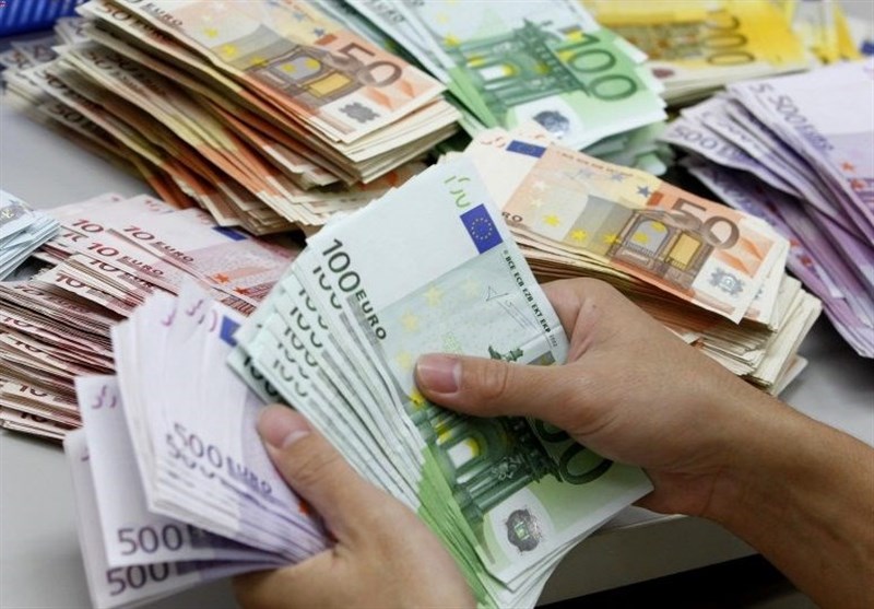 نرخ ارز بین بانکی در ۱۲ خرداد؛ قیمت دلار همچنان ثابت ماند