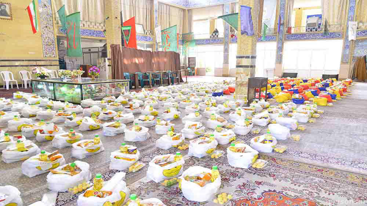 توزیع ۱۵۰ بسته حمایتی بین خانواده زندانیان نیازمند
