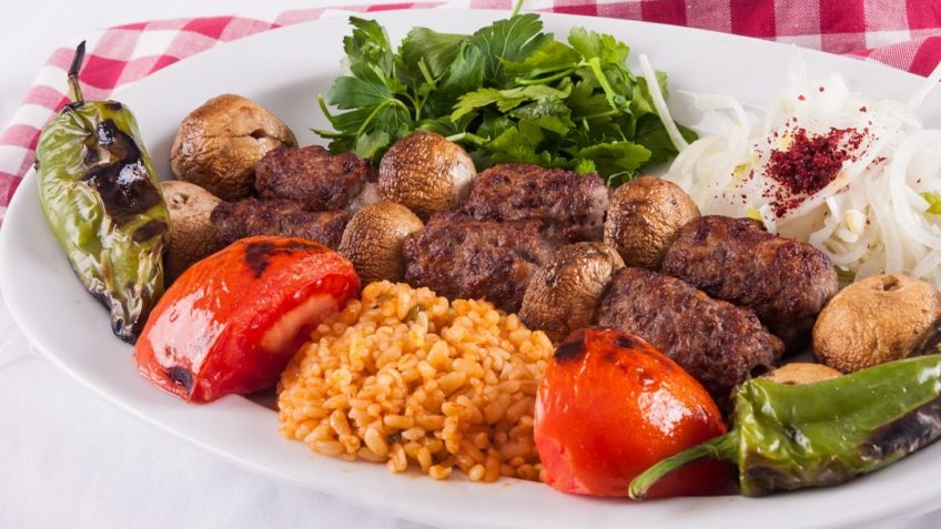 آموزش آشپزی؛ از شنیسل ماهی و آش سماق تا سان شاین خانگی و کیک سورپرایز + تصاویر