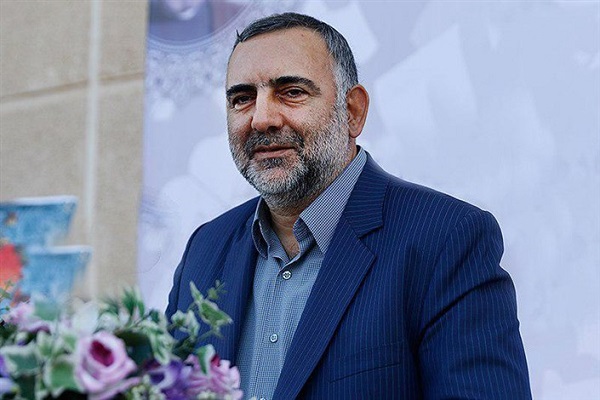 سرپرست جدید بنیاد شعر و ادبیات داستانی ایرانیان معرفی شد/ جوادی: در ساختار&zwnj;های جدید فعالیت&zwnj;های حوزه ادبیات کاهش نمی&zwnj;یابد