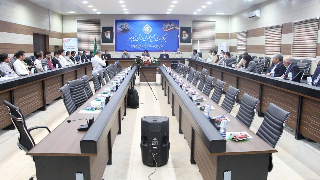 کمک میلیاردی خیران به خانواده زندانیان سیرجان